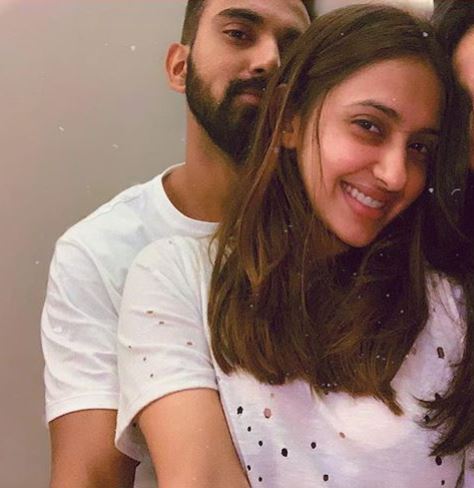 akansha ranjan kapoor and boyfriend KL Rahul