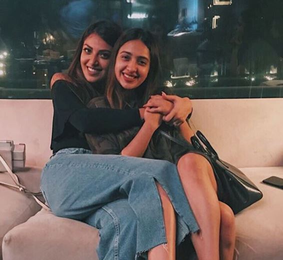 akansha rankan kapoor and her sister anushka ranjan