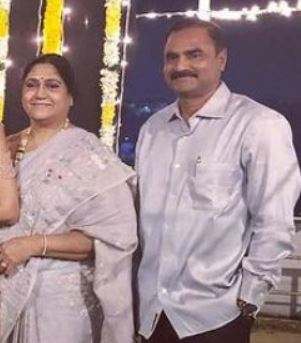 sneha reddy father mother